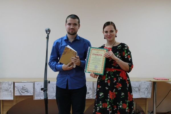 Верлибр. Алексей Дронов интервью Верлибр