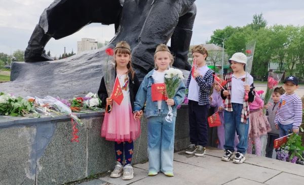 ДС 68. Памятник День Победы 2025 3